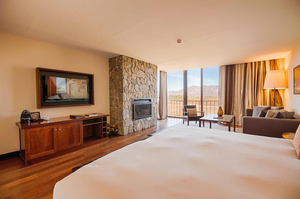 Hotel Grace Cafayate Zewnętrze zdjęcie A suite at the hotel