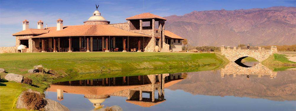 Hotel Grace Cafayate Zewnętrze zdjęcie Club de Golf El Comahue